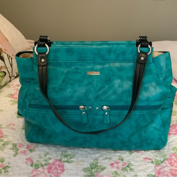 Large Miche Bag with 2 Shells - Picture 2 of 15